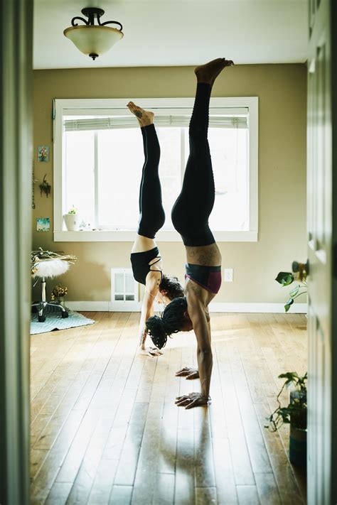 Handstand Progression Learn To Handstand With These Top Tips