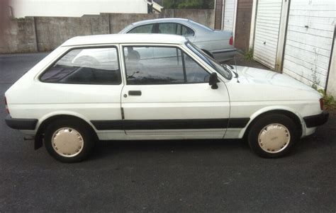 1984 B Reg White Ford Fiesta Mk 2 11l Classic Car In Torquay