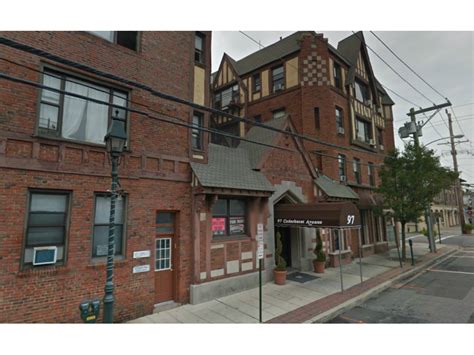 Police Man Angry Over Being Evicted Sets Fire To Cedarhurst Apartment