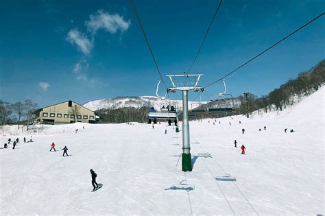 5 Best Ski Resorts In Niseko Where To Go Skiing And Snowboarding In