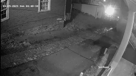 Vid One Of Please Share Man Came In My Yard At 4 48am And Stole 2 Bikes Out Of My Yard One