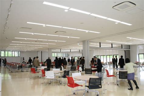 ラーニングアゴラ棟の開所式を行いました 国立大学法人 九州工業大学 情報工学部【飯塚キャンパス】