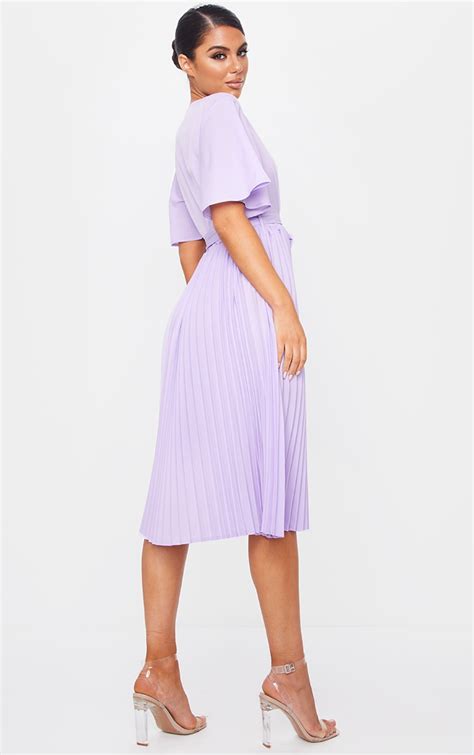 Lilac Pleated Midi Dress Dresses Prettylittlething Usa