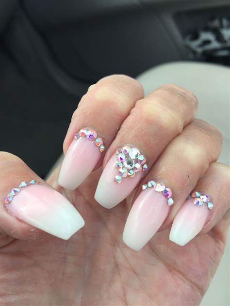 What better way to celebrate the transition of a fresh new season with gradient pink ombre nails? Pale pink ombre nails with tons of rhinestones. Did this ...