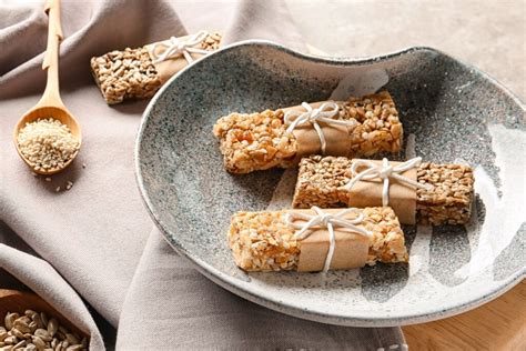 Dairy Free Snack Bar Recipes That Store Travel Well