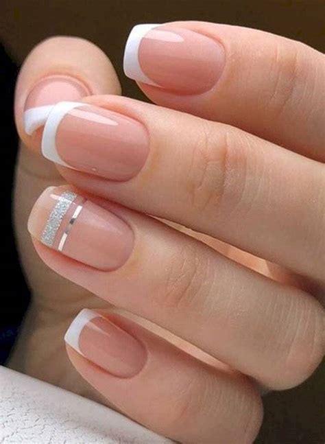 Uñas Francesas Cortas Para Una Manicura Elegante Que Combine Con Todo