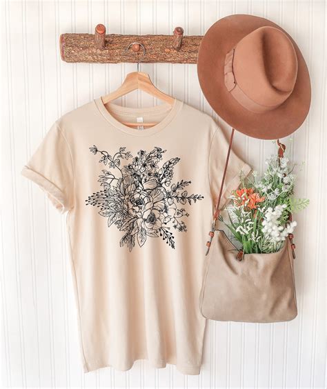 Vintage Boho Floral Outline T Shirt Damen Unisex Botanisch Etsy
