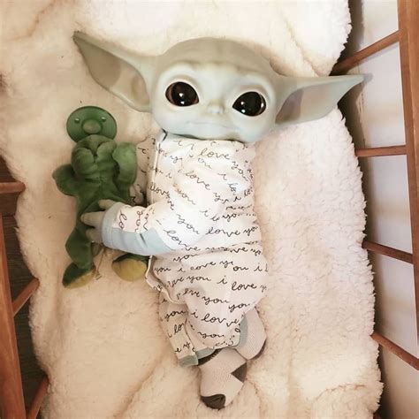 Baby Yoda 💚 Baby Star Wars Characters Star Wars Baby Yoda Images