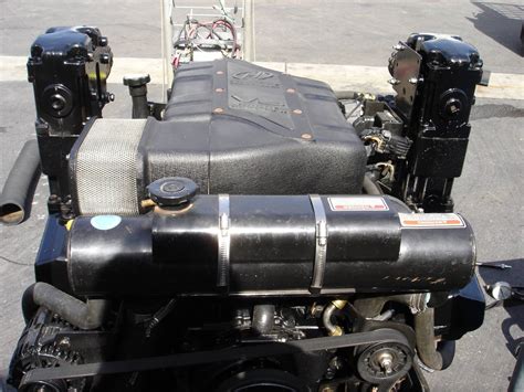454 Mercruiser Horizon Engine 370hp Bloodydecks