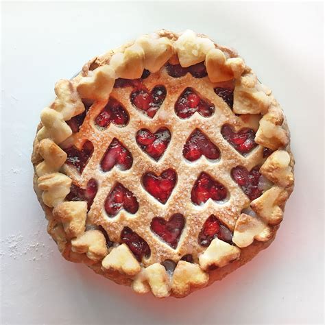 Tart Cherry With Heart Shaped Pie Crust Pie Crust Designs Decorative