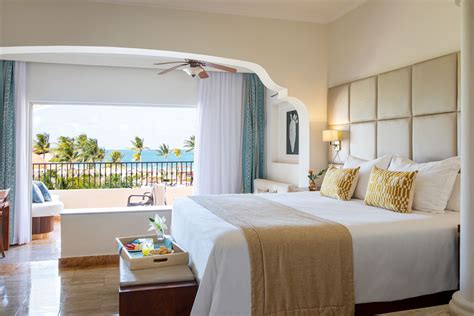 excellence riviera cancun all inclusive resort