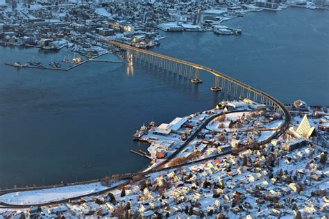 Zdjęcia Tromsø Troms Tromsøbrua Czyli Most Tromso Norwegia