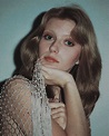 70s another world — syd—vicious: Bebe Buell em 2020 | Quase famosos ...