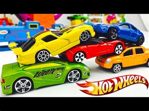 Compra online en hipercor los mejores productos y las últimas novedades en juguetes hot wheels con devolución gratis en tienda. Carros Hot Wheels para Niños - Colores Primarios - Carros ...