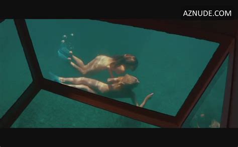 Riley Steele Bikini Breasts Scene In Piranha 3d Aznude