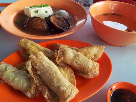 Information & tips about ipoh road yong tau foo? Ipoh Road Yong Tow Foo - Now moved to Carinhill Hotel