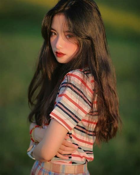 𝑵𝒆𝒘 𝑭𝒂𝒄𝒆 𝑩𝑻𝑺 8𝒕𝒉 𝑴𝑬𝑴𝑩𝑬𝑹 In 2020 Korean Girl Photo Cute Korean Girl Ulzzang Korean Girl