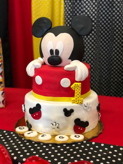 1St Birthday Mickey Mouse Cake Decorations : Pin by Nicole Gigante on