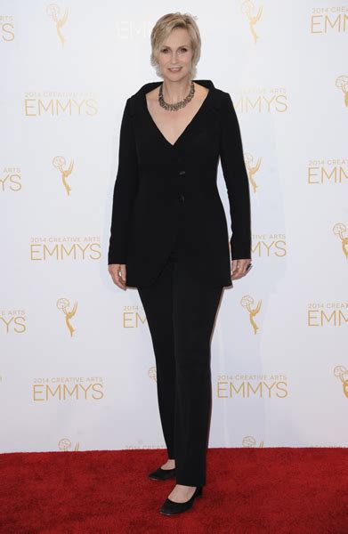 Jane Lynch Celebrates Her Win For Hollywood Game Night At The Primetime Creative Arts Emmys