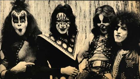 Kiss On Stage 1973 Kiss Latest Festivals News Tickets And More