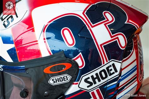 Video of marc marquez replica helmet painting process, motogp austin 2019. Marc-Marquez-helmet - Photo.GP