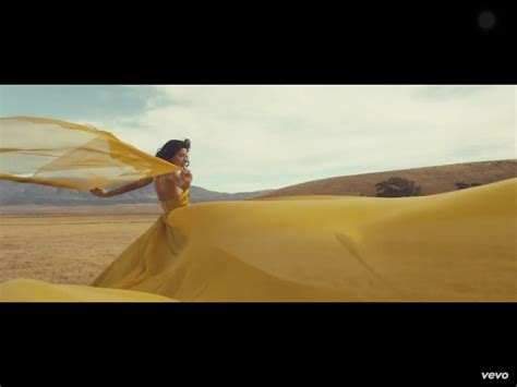 Wildest Dreams Taylor Swift Yellow Dress Taylor Swift Pictures