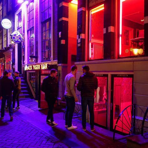 Amsterdam Rode Lichtendistrict Verken De Opwindende Onderbuik Van De Stad En Ontdek Wat Zich