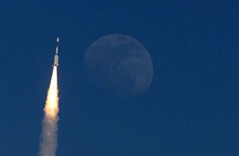 NASA nın Ay ı incelemek için gönderdiği uydu uzayda kayboldu Bilim