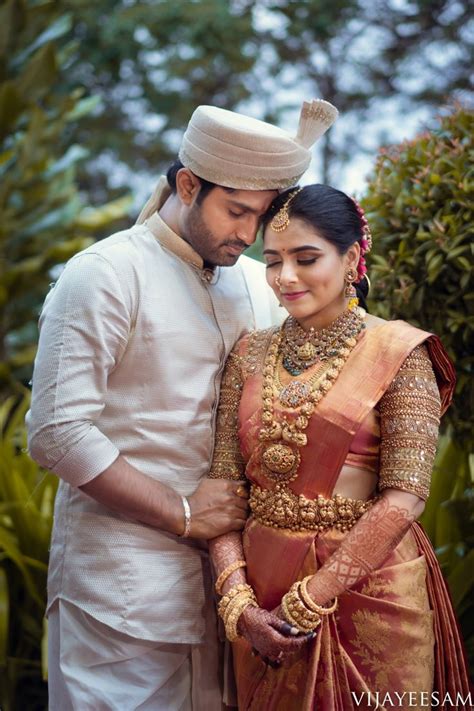 Vijay Eesam And Co South Indian Bride Saree Wedding Saree Blouse Designs Couple Wedding Dress
