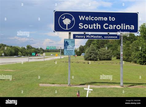 South Of The Border Signage Hi Res Stock Photography And Images Alamy
