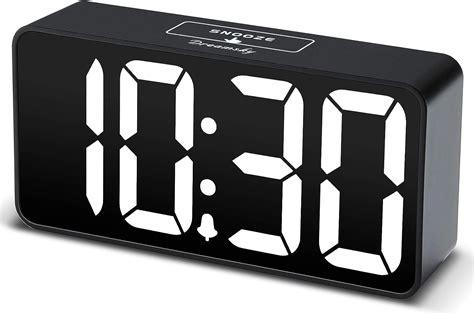 Amazon Dreamsky コンパクトデジタル目覚まし時計 Usb充電ポート付き 明るさ0~100調光器 大きな太字数字表示 アラーム音量調節可能 1224時間 スヌーズ 寝室の