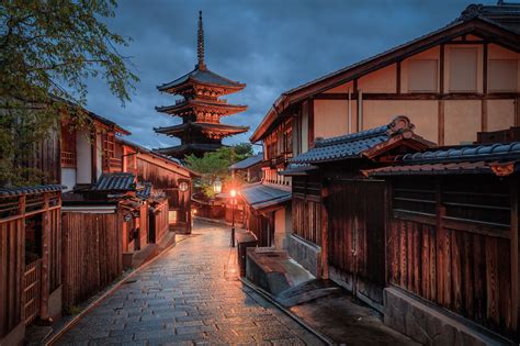 Exploring The Enchanting Nights Of Kyoto