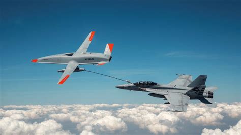 Mq 25 Uas Successfully Refuels Fa 18 Mid Air Unmanned Systems Technology