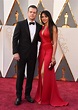 Matt Damon y Luciana Barroso - Las parejas que amamos de los Premios ...
