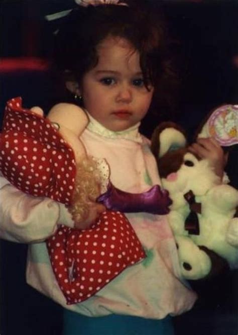 Miley Cyrus Baby Miley Cyrus Photo 27402377 Fanpop