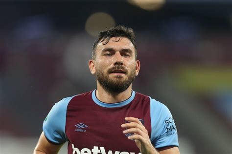 West Brom Complete Signing Of Robert Snodgrass From West Ham The Athletic