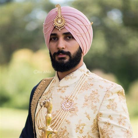 10 Types Of Turbans For Indian Grooms Who Want To Nail That Traditional