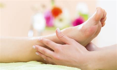 one hour foot pamper package tru2u glamour groupon