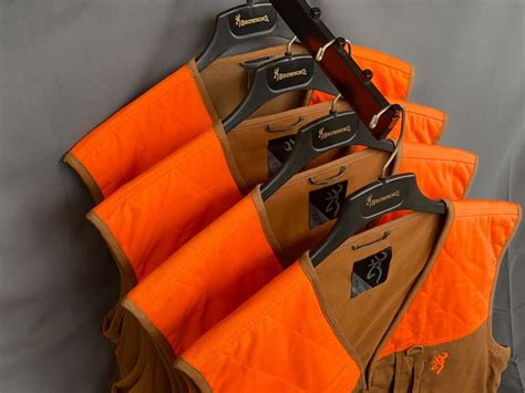 4 Browning Pheasants Forever Hunting Vests Gavel Roads Online Auctions