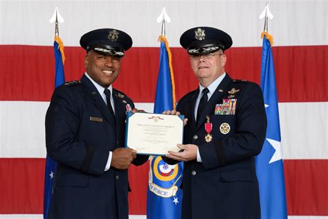 ‘worlds Best Wing Welcomes New Commander