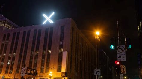 Elon Musks X Gets Giant Flashing Sign Atop San Francisco Headquarters