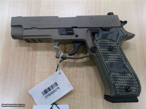 Sig Sauer P220 Scorpion 45acp 4 Like New