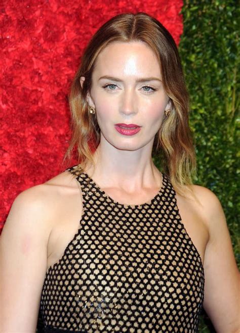 Hot Pictures Of Emily Blunt Will Blow Your Minds