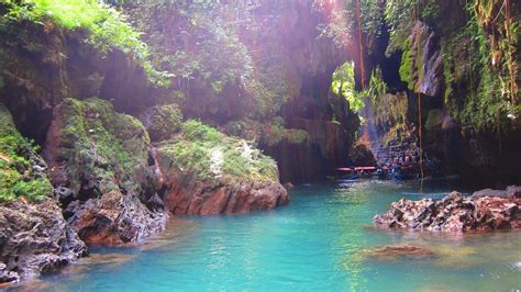 Serunya Berwisata Ke Green Canyon Indonesia Uprintid