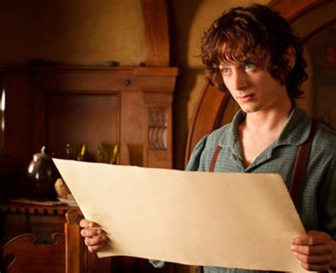 The Hobbit First Picture Of Elijah Woods Return As Frodo Baggins