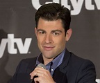 Max Greenfield Biography - Facts, Childhood, Family Life & Achievements