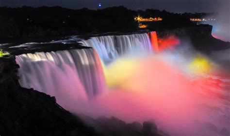 Niagara Falls Ny Colourfully Illuminated At Night 3648x2176 Oc