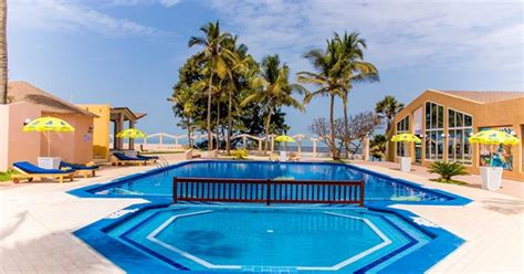 Tropic Gardens Hotel From 39 Banjul Hotel Deals And Reviews Kayak