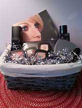 Images of Christmas Makeup Gift Baskets