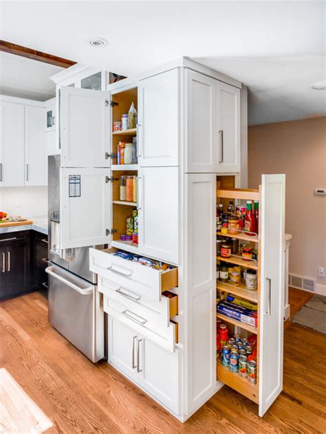 We've already covered the most popular design choices for kitchen cabinets but there are a few more trends on the horizon for 2021 that we have to share with you! Seattle Kitchen Design Ideas & Remodel Pictures | Houzz